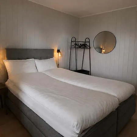 Modern On Near Tromso With Northern Lights And Nature Apartament *